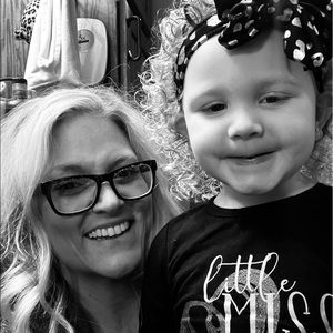 Meet your Posher, Lyndsy